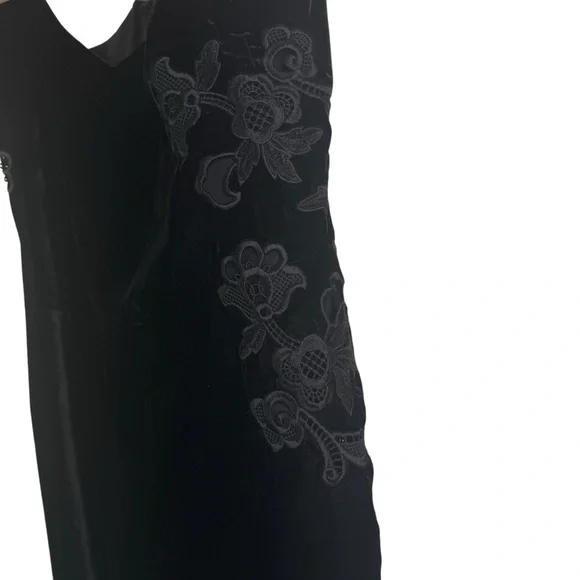 Sandro FR 40 US 8 Black Emilia Floral Embroidered Wide Leg Velvet Jumpsuit Flaw
